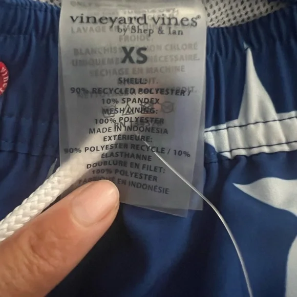 Vineyard Vines Patriotic Blue and White Swim Trunks - Picture 4 of 5